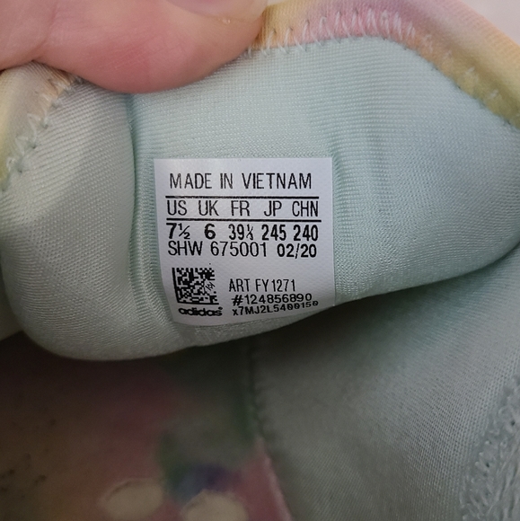 ADIDAS Running Shoes - Picture 4 of 4